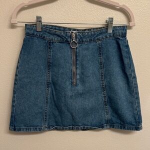 Cute mini denim skirt size small